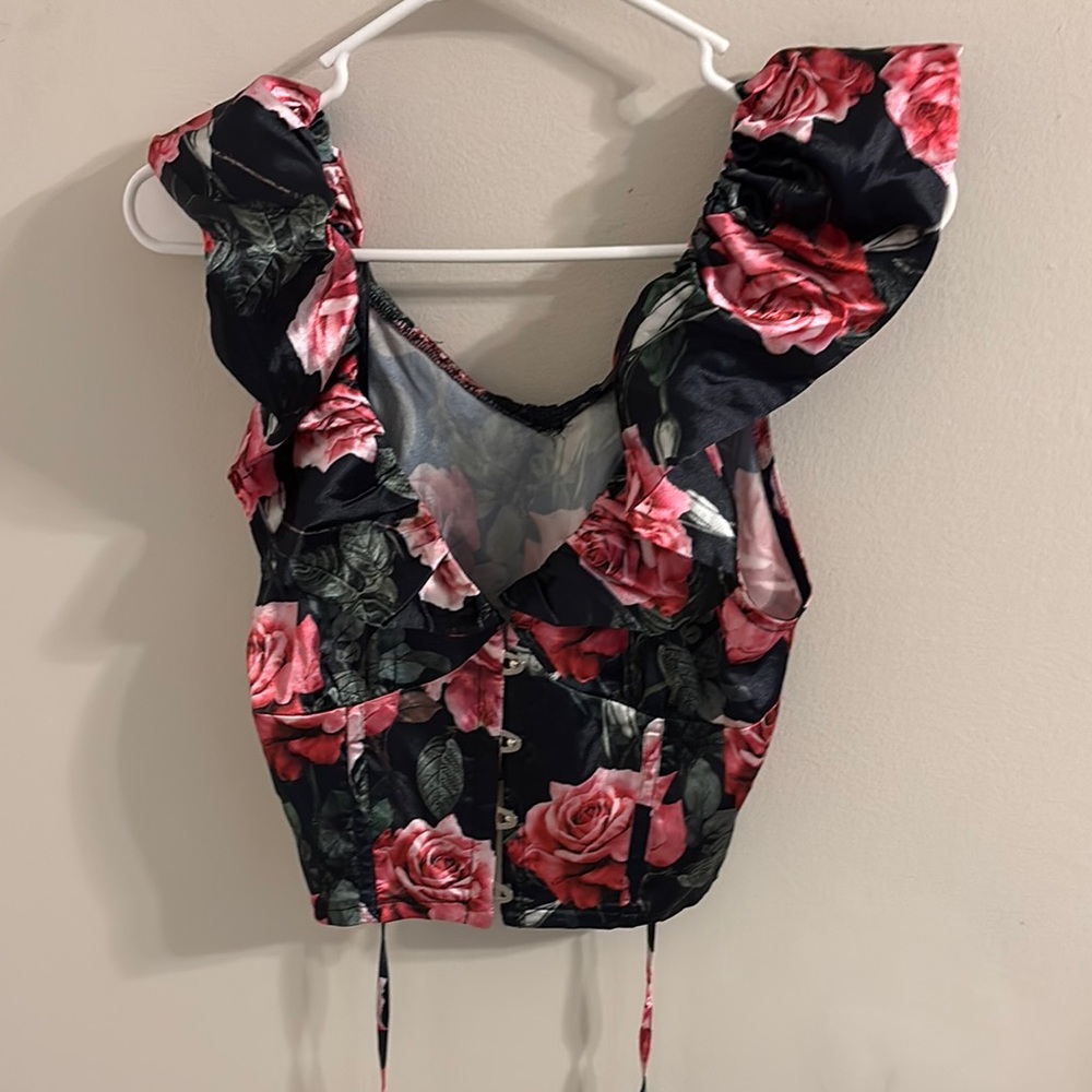 Floral Ruffle Sleeveless Top